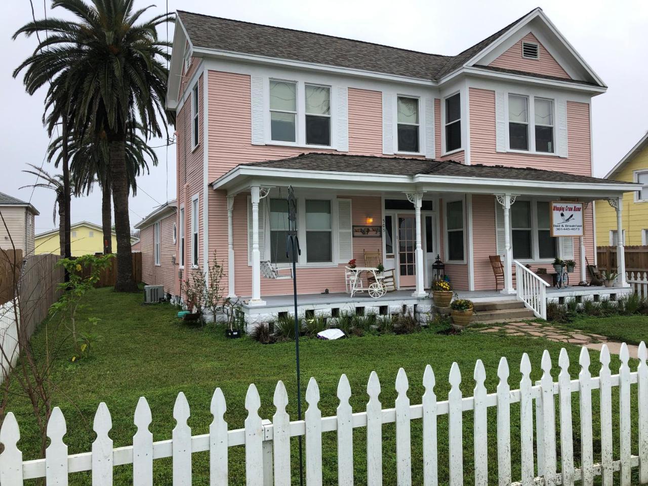 Whooping Crane Manor B & B Rockport Bagian luar foto